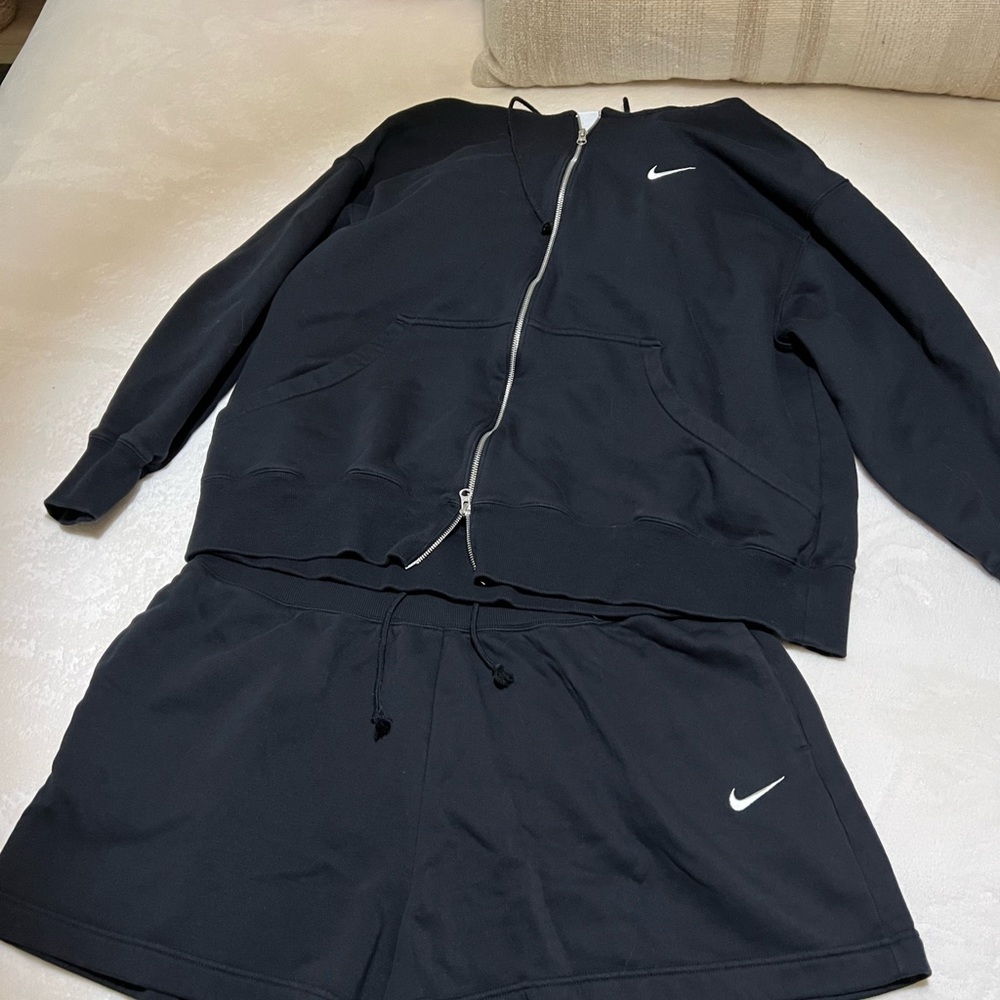 Nike Sportswear “Phoenix Fleece Shorts and Full-Zip Hoodie”